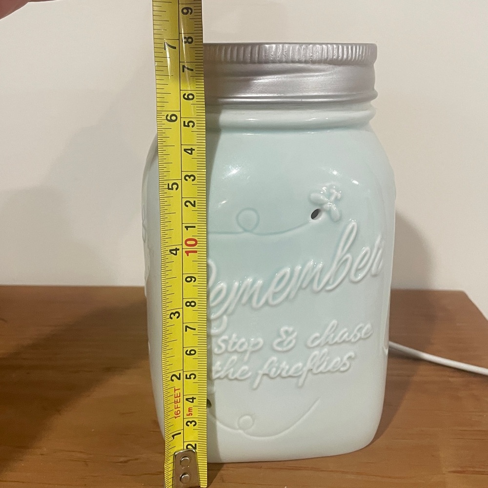 🎆 SCENTSY Chasing Fireflies Warmer - Picture 6 of 10